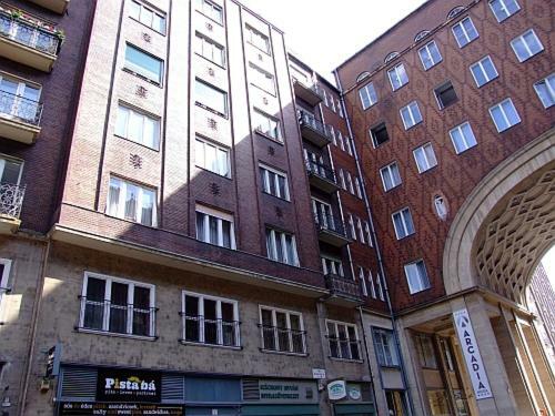 O&B Apartman Budapest Exterior foto